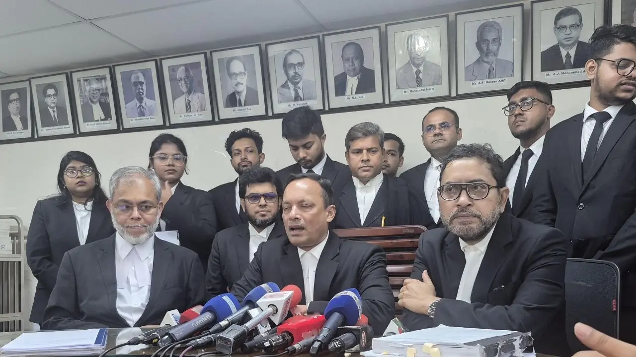 ‘আপনি প্রধান বিচারপতি হওয়ার পরে আইনজীবীদের ইনকাম কমে গেছে’